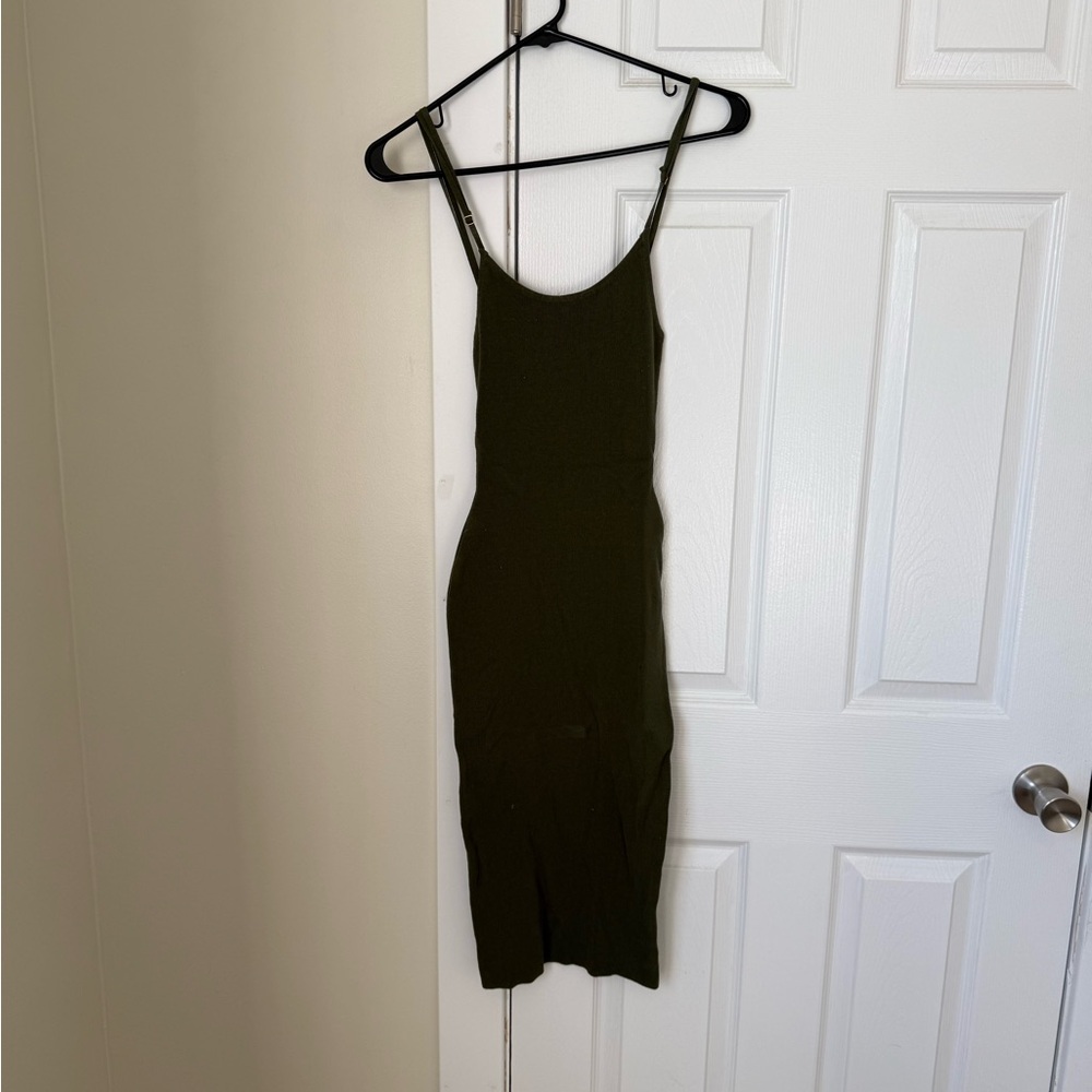 Windsor Olive Midi Dress